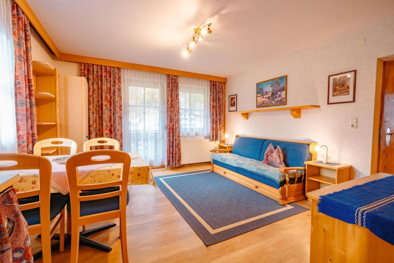 Gaestehaus Waldruh Brandberg Pokoj fotografie